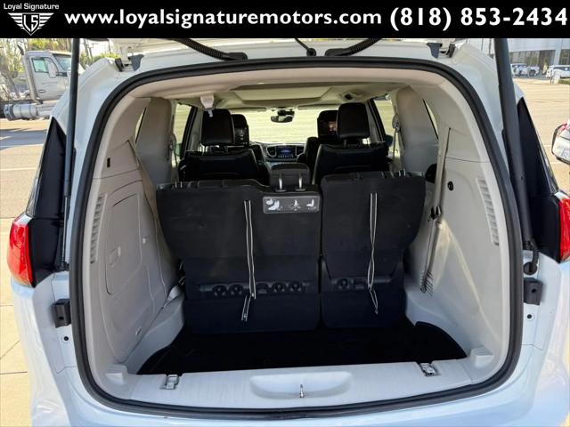 2018 Chrysler Pacifica Hybrid Limited