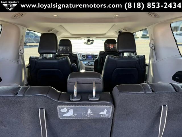 2018 Chrysler Pacifica Hybrid Limited
