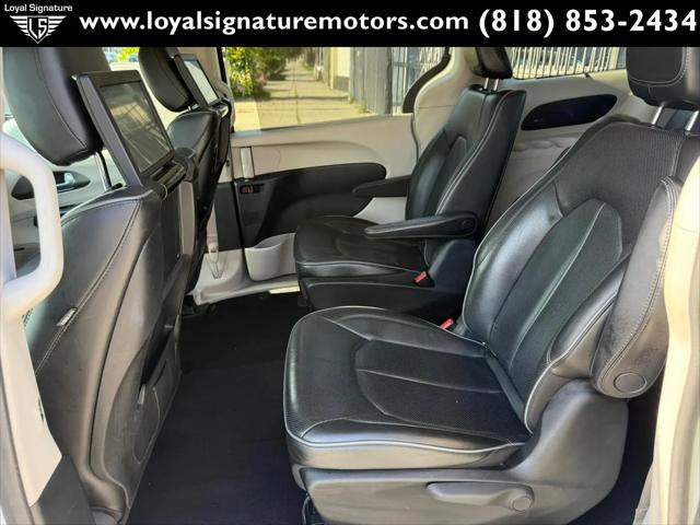 2018 Chrysler Pacifica Hybrid Limited