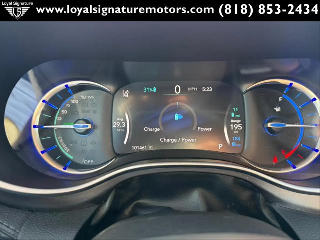 2018 Chrysler Pacifica Hybrid Limited