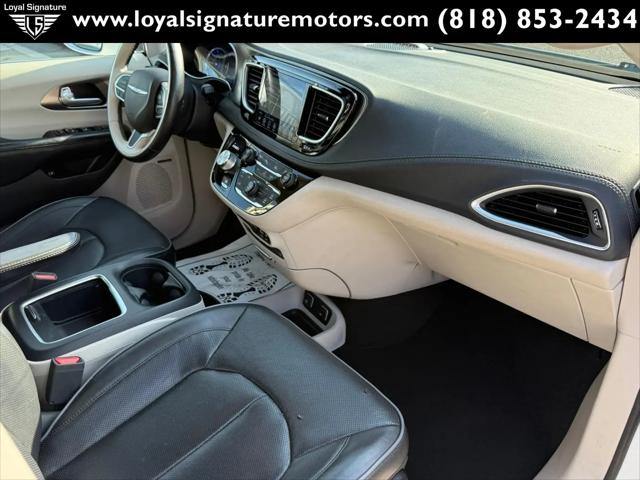 2018 Chrysler Pacifica Hybrid Limited