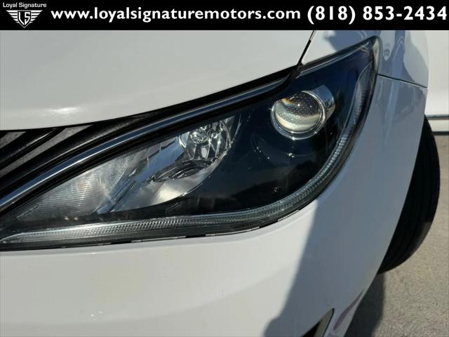2018 Chrysler Pacifica Hybrid Limited