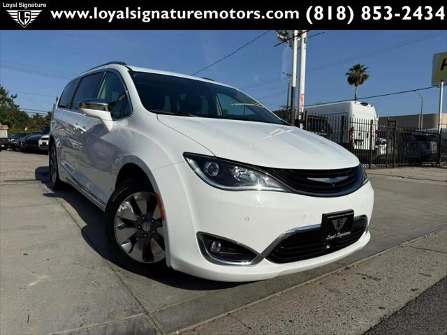 2018 Chrysler Pacifica Hybrid Limited for sale in Van Nuys, CA