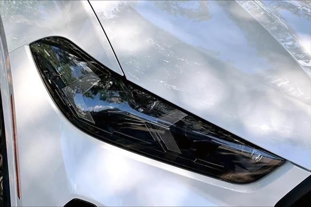 2027 BMW X6 xDrive40i
