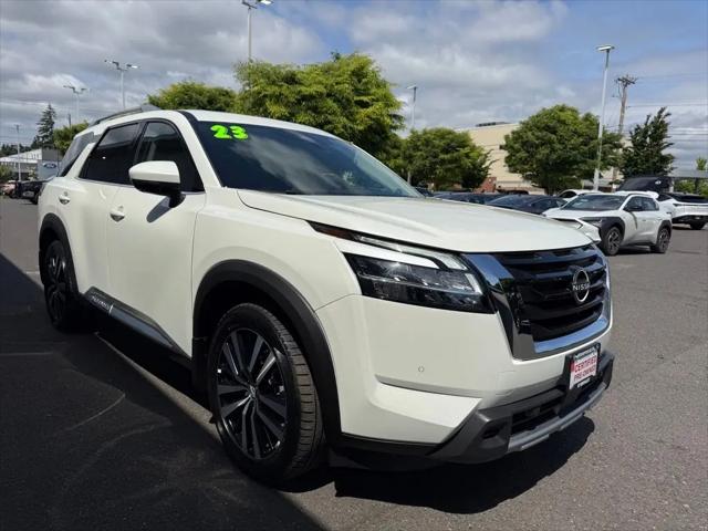 2023 Nissan Pathfinder Platinum 4WD