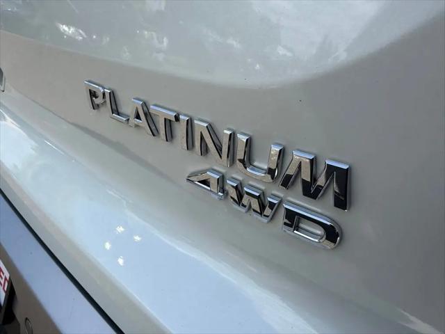 2023 Nissan Pathfinder Platinum 4WD