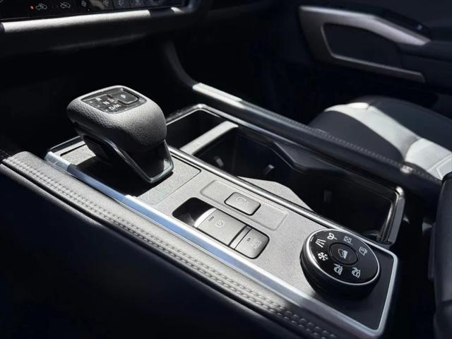 2023 Nissan Pathfinder Platinum 4WD