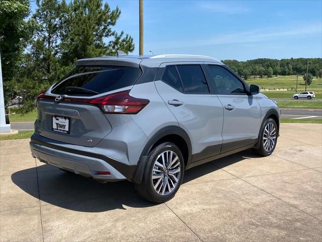 2024 Nissan Kicks SV Xtronic CVT