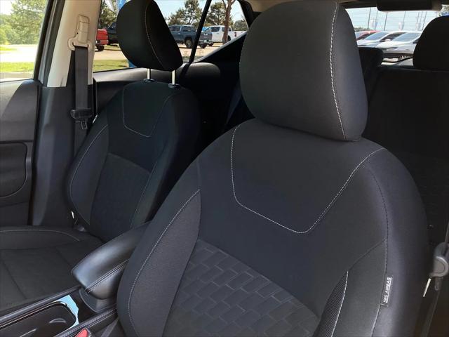 2024 Nissan Kicks SV Xtronic CVT