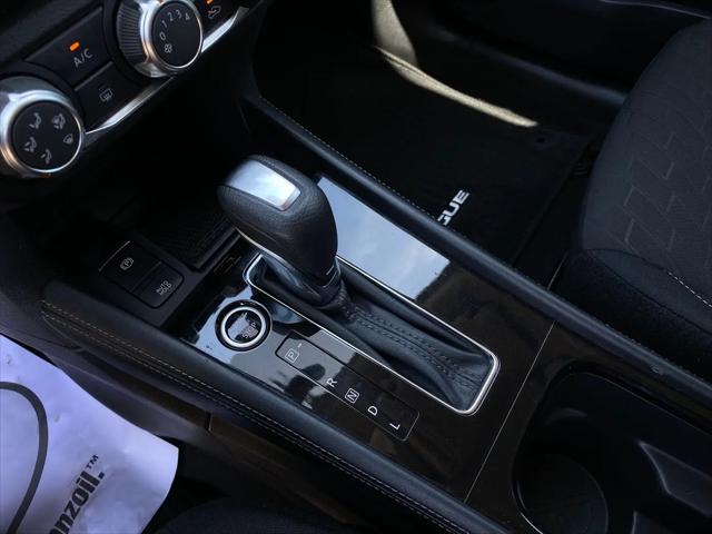2024 Nissan Kicks SV Xtronic CVT