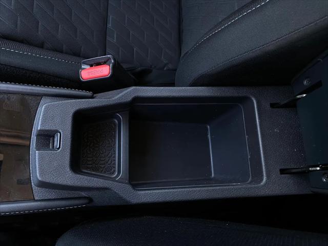 2024 Nissan Kicks SV Xtronic CVT