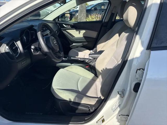 2014 Mazda Mazda3 i Sport