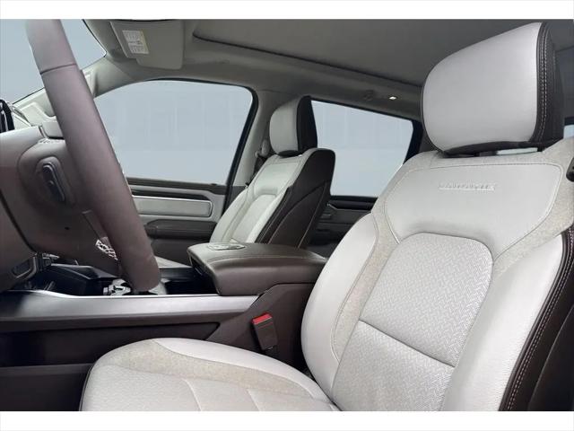2026 Ram 1500 Laramie Crew Cab 4x4 5'7" Box
