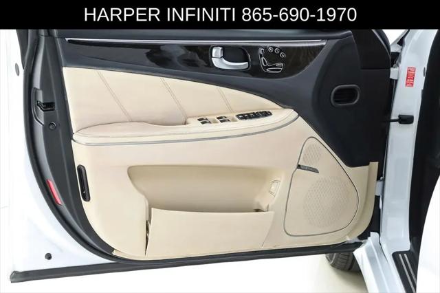 2014 Hyundai Equus Signature