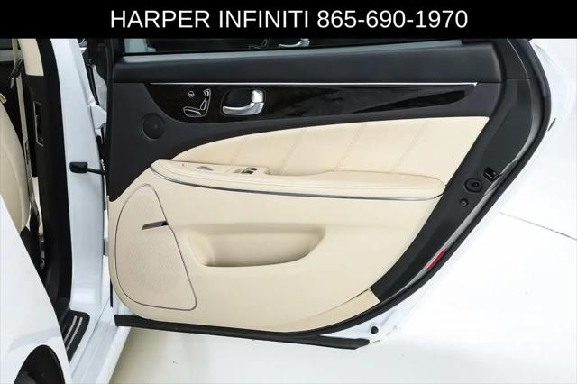 2014 Hyundai Equus Signature