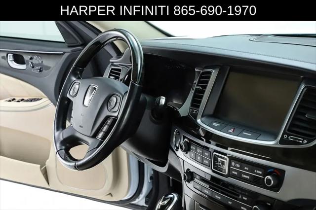 2014 Hyundai Equus Signature