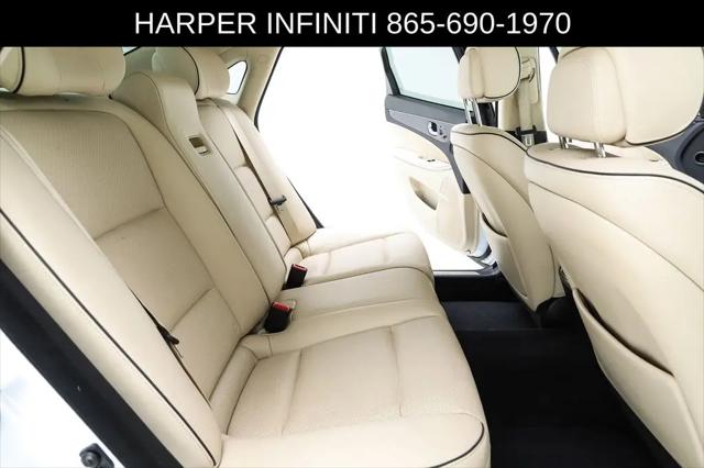 2014 Hyundai Equus Signature