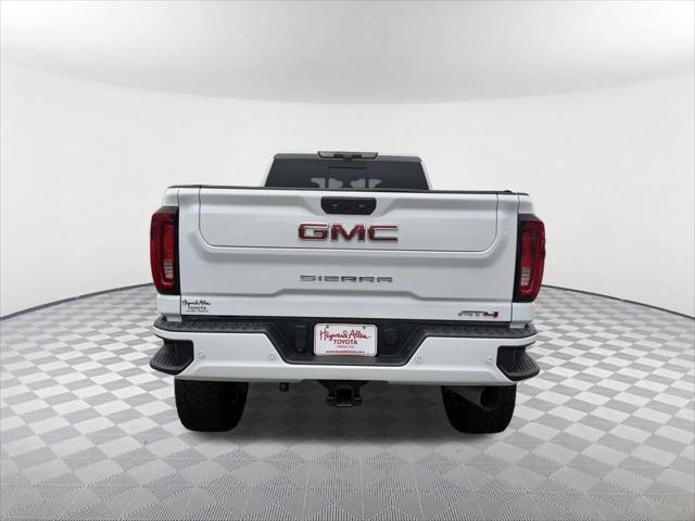 2020 GMC Sierra 2500HD 4WD Crew Cab Standard Bed AT4