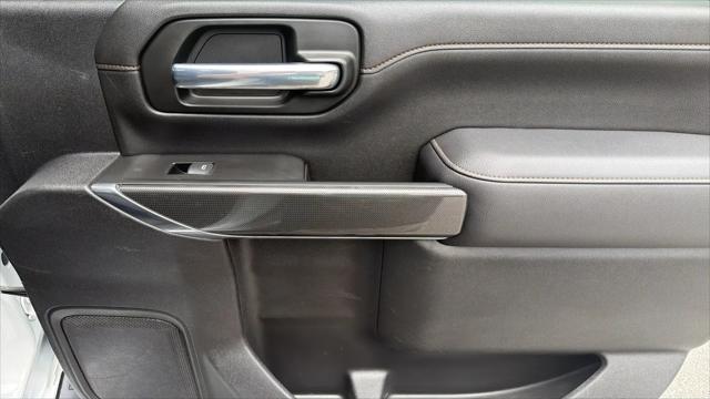2020 GMC Sierra 2500HD 4WD Crew Cab Standard Bed AT4