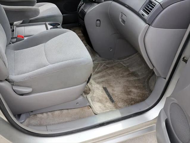 2006 Toyota Sienna CE