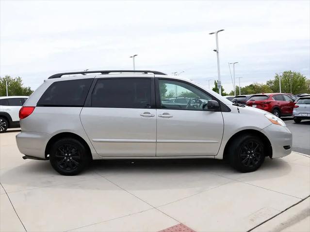 2006 Toyota Sienna CE