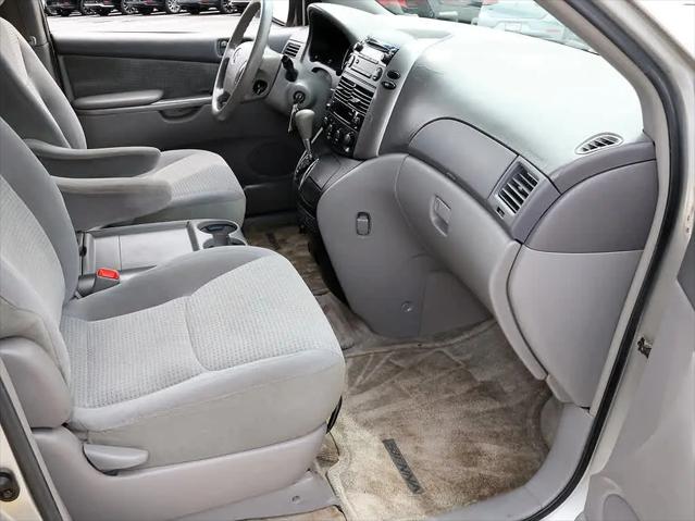 2006 Toyota Sienna CE