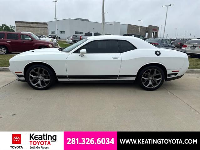 2016 Dodge Challenger SXT