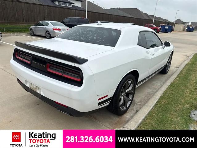 2016 Dodge Challenger SXT
