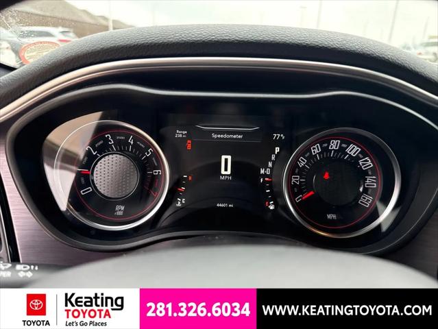 2016 Dodge Challenger SXT