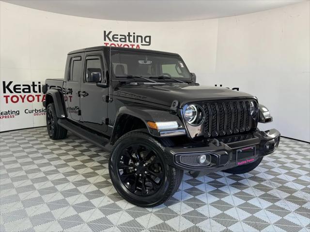 2022 Jeep Gladiator Sport