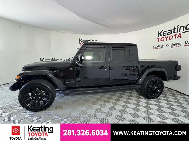 2022 Jeep Gladiator Sport