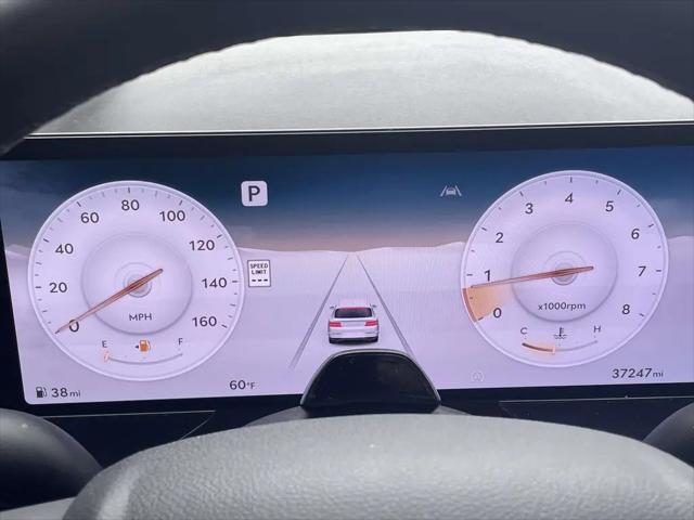 2025 Genesis GV80 2.5T Standard AWD