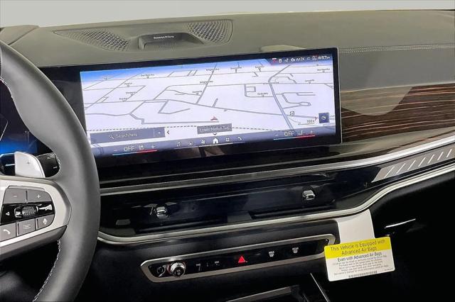 2027 BMW X7 M60i