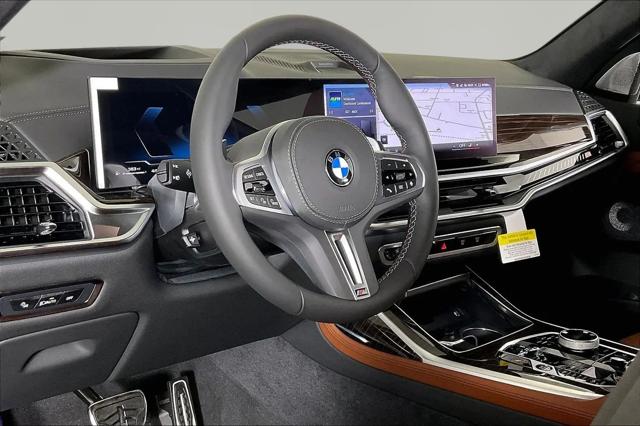 2027 BMW X7 M60i