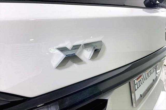 2027 BMW X7 M60i