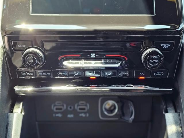 2026 Jeep Grand Cherokee Laredo 4x2