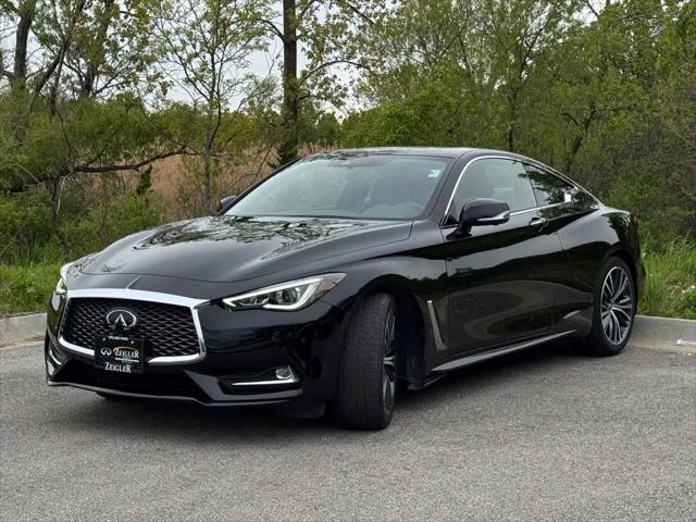 2022 INFINITI Q60 LUXE AWD