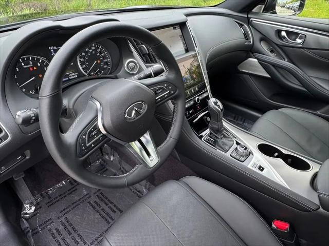 2022 INFINITI Q60 LUXE AWD