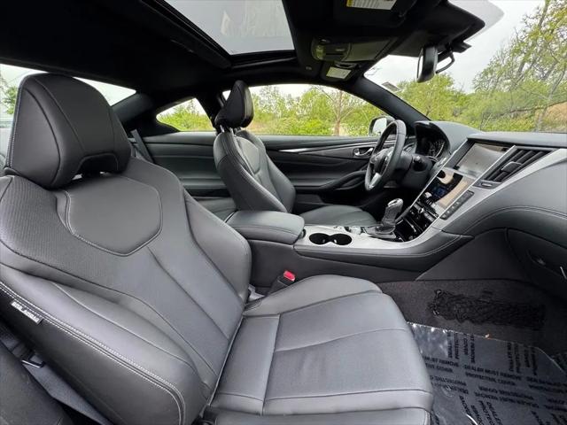 2022 INFINITI Q60 LUXE AWD