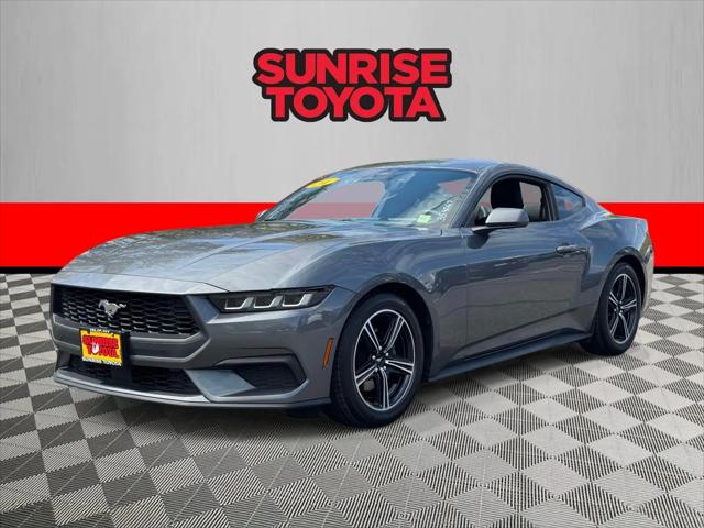 2024 Ford Mustang EcoBoost Fastback