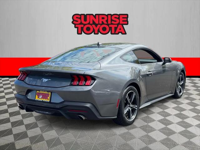 2024 Ford Mustang EcoBoost Fastback