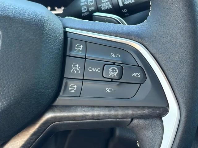 2026 Jeep Grand Cherokee L Altitude 4x4