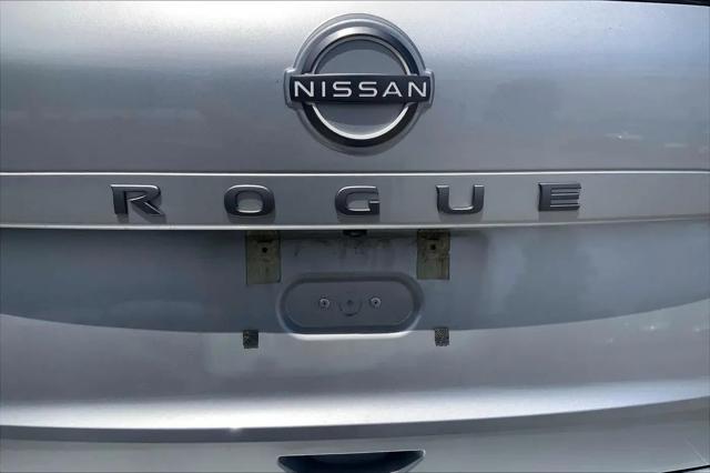 2025 Nissan Rogue SV FWD