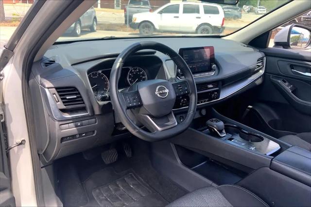 2025 Nissan Rogue SV FWD
