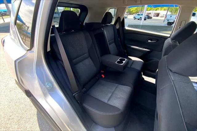 2025 Nissan Rogue SV FWD