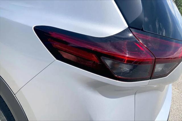 2025 Nissan Rogue SV FWD