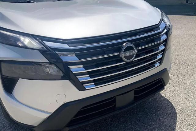 2025 Nissan Rogue SV FWD