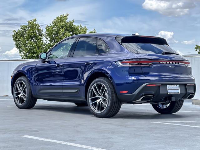 2026 Porsche Macan Unknown