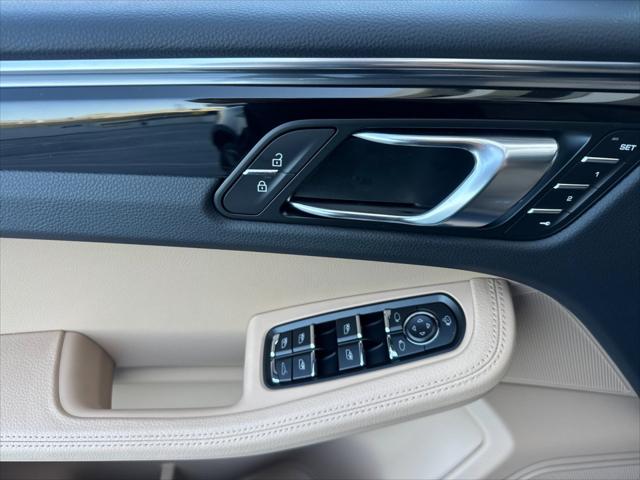 2026 Porsche Macan Unknown