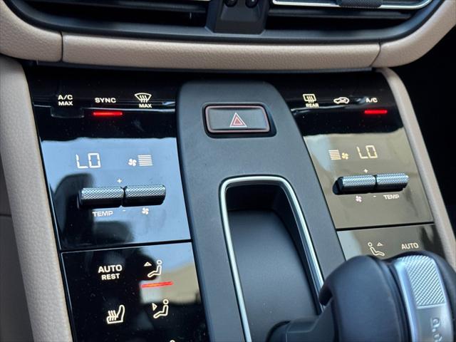 2026 Porsche Macan Unknown
